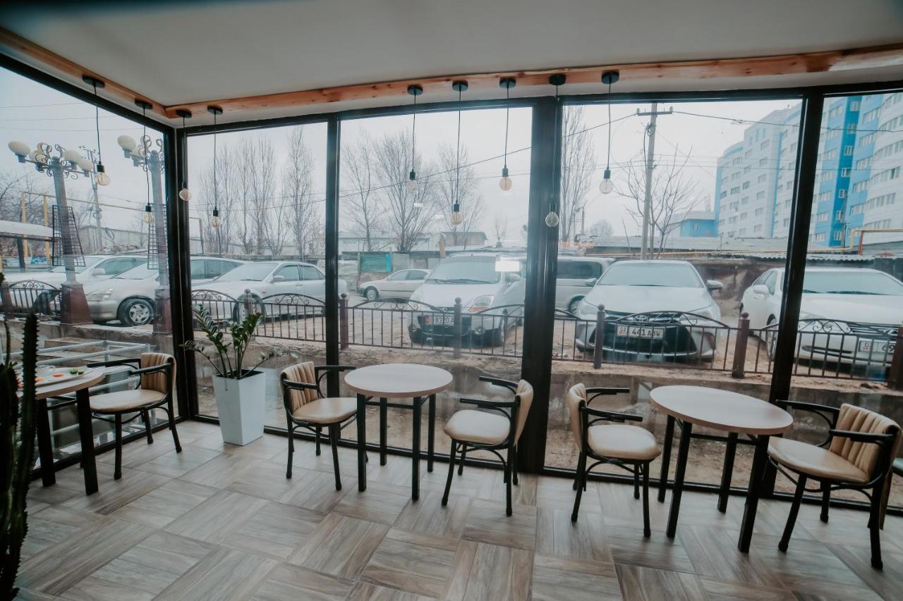 Capsule Hotel Osh Exterior photo